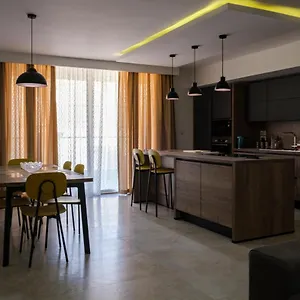 Modern 3 Bedroom In Apartament Luqa